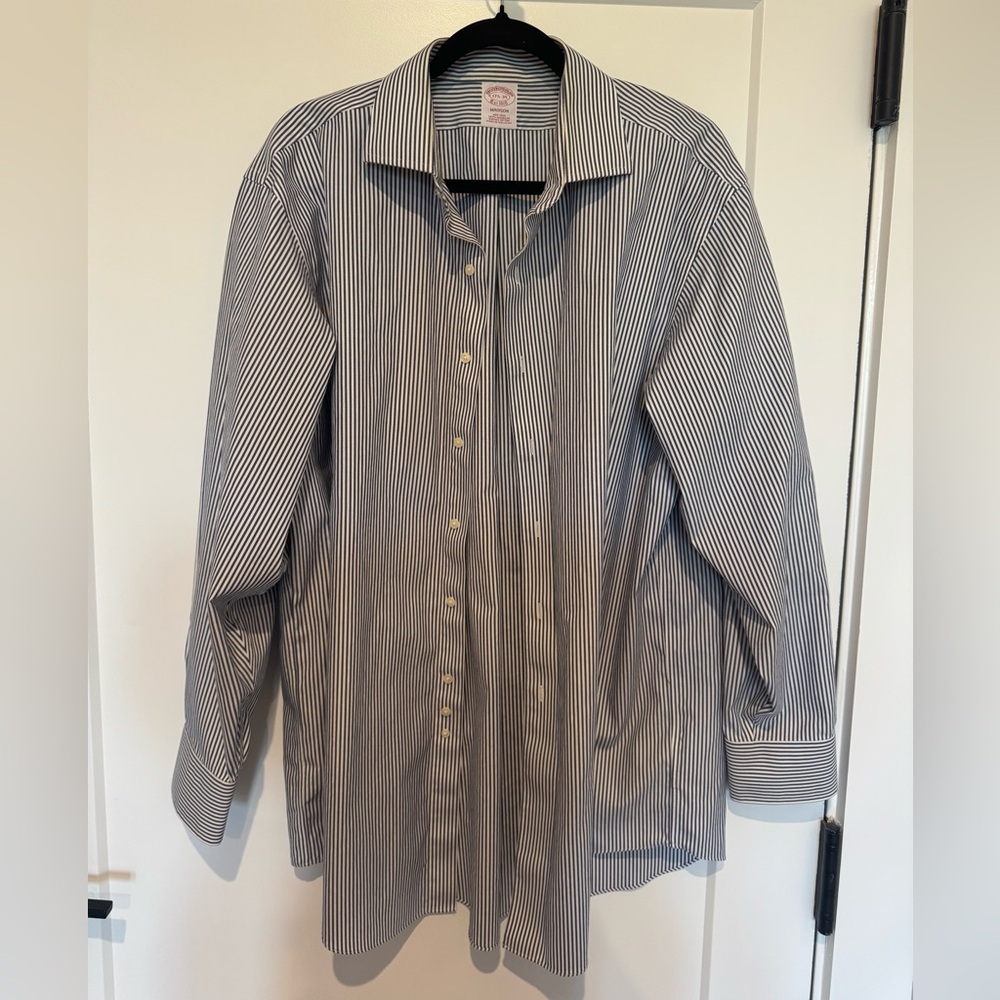 Brooks Brothers Navy and White Striped Button-Up